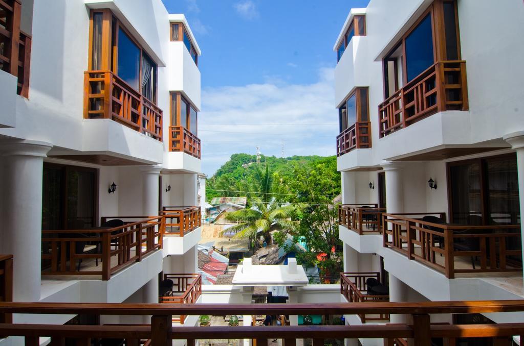 Balabag  Giulius Boracay Italian Resort מראה חיצוני תמונה