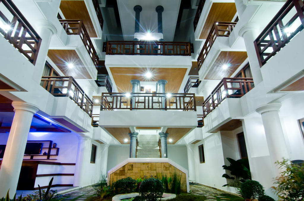 Balabag  Giulius Boracay Italian Resort מראה חיצוני תמונה