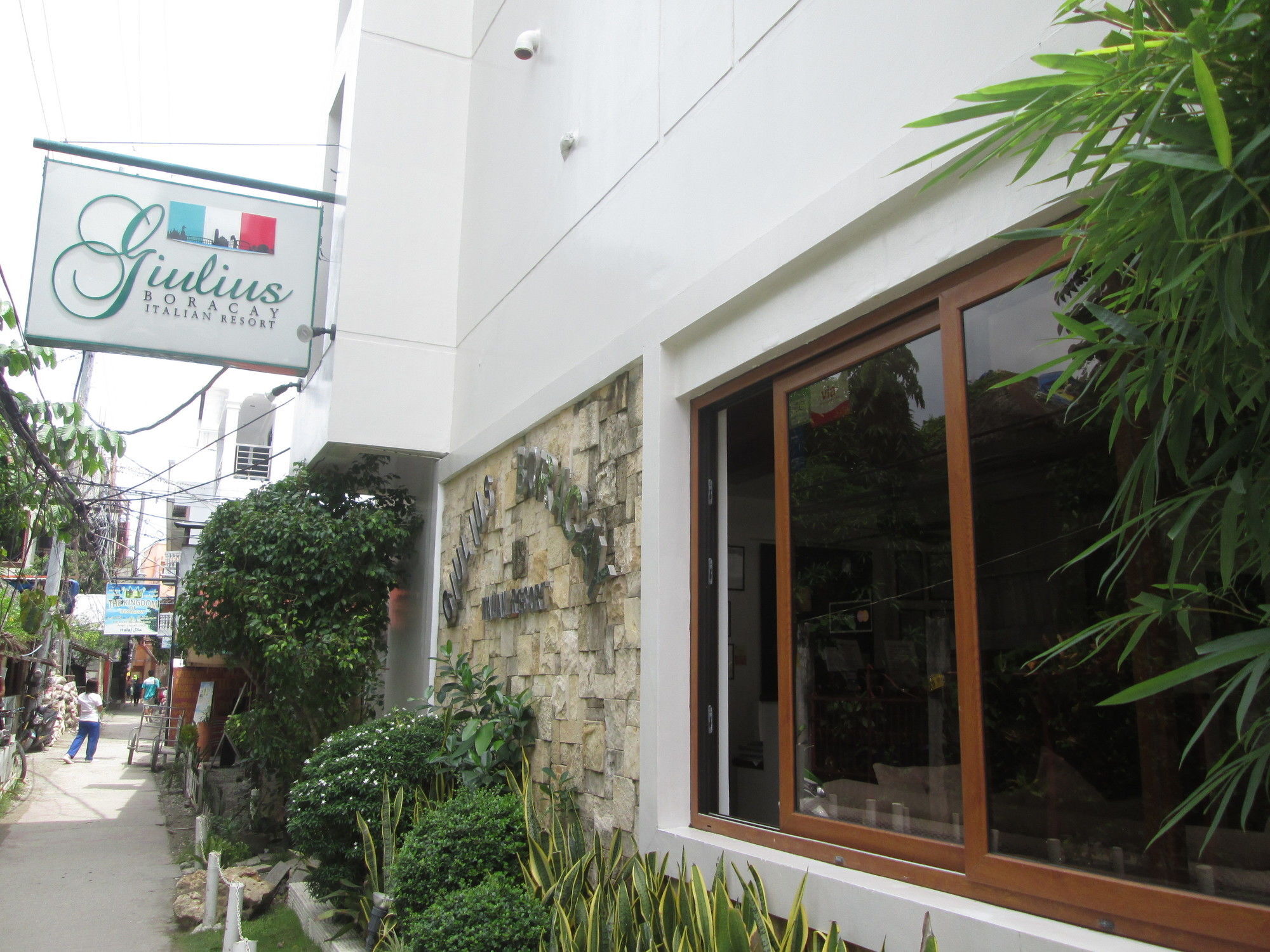 Balabag  Giulius Boracay Italian Resort מראה חיצוני תמונה