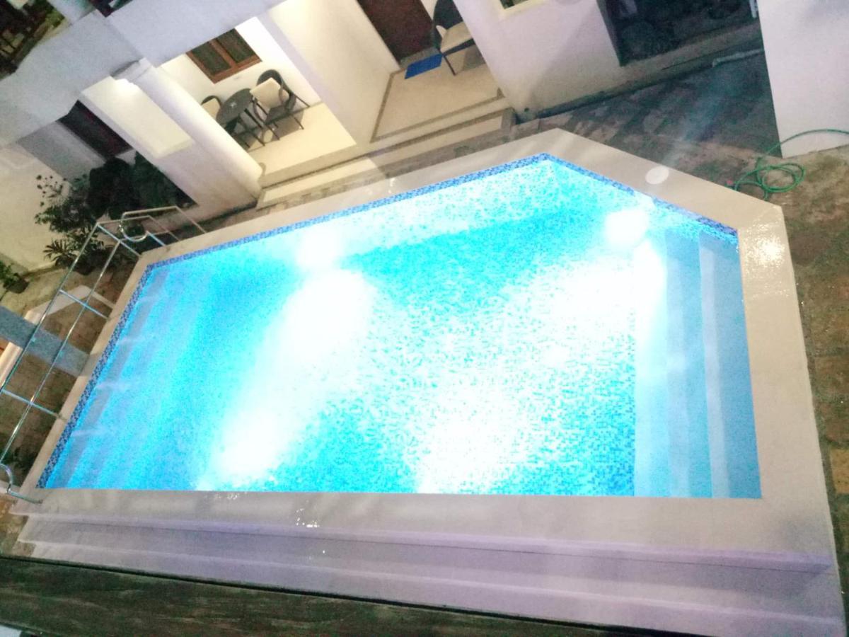 Balabag  Giulius Boracay Italian Resort מראה חיצוני תמונה